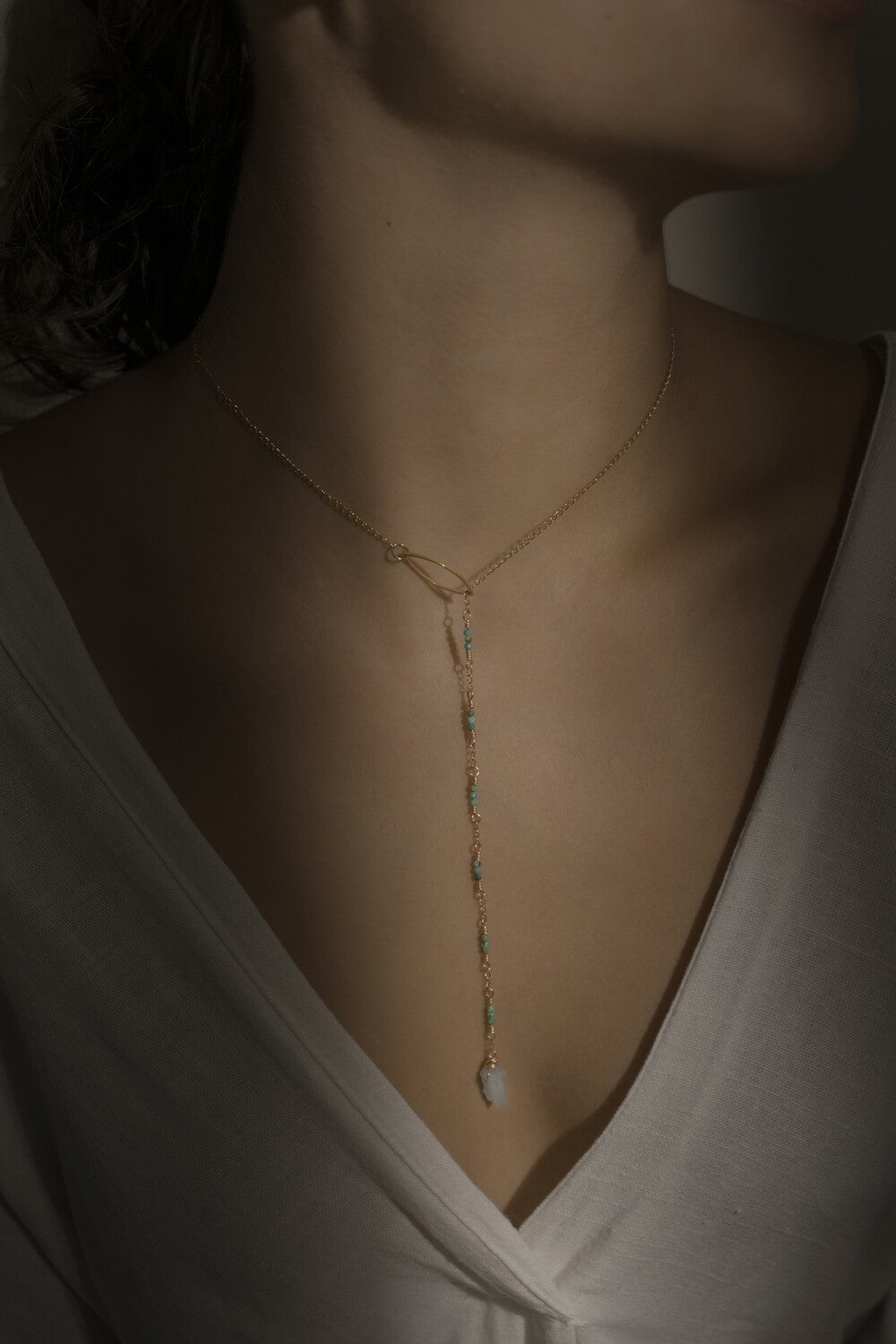 Collar caída de agua