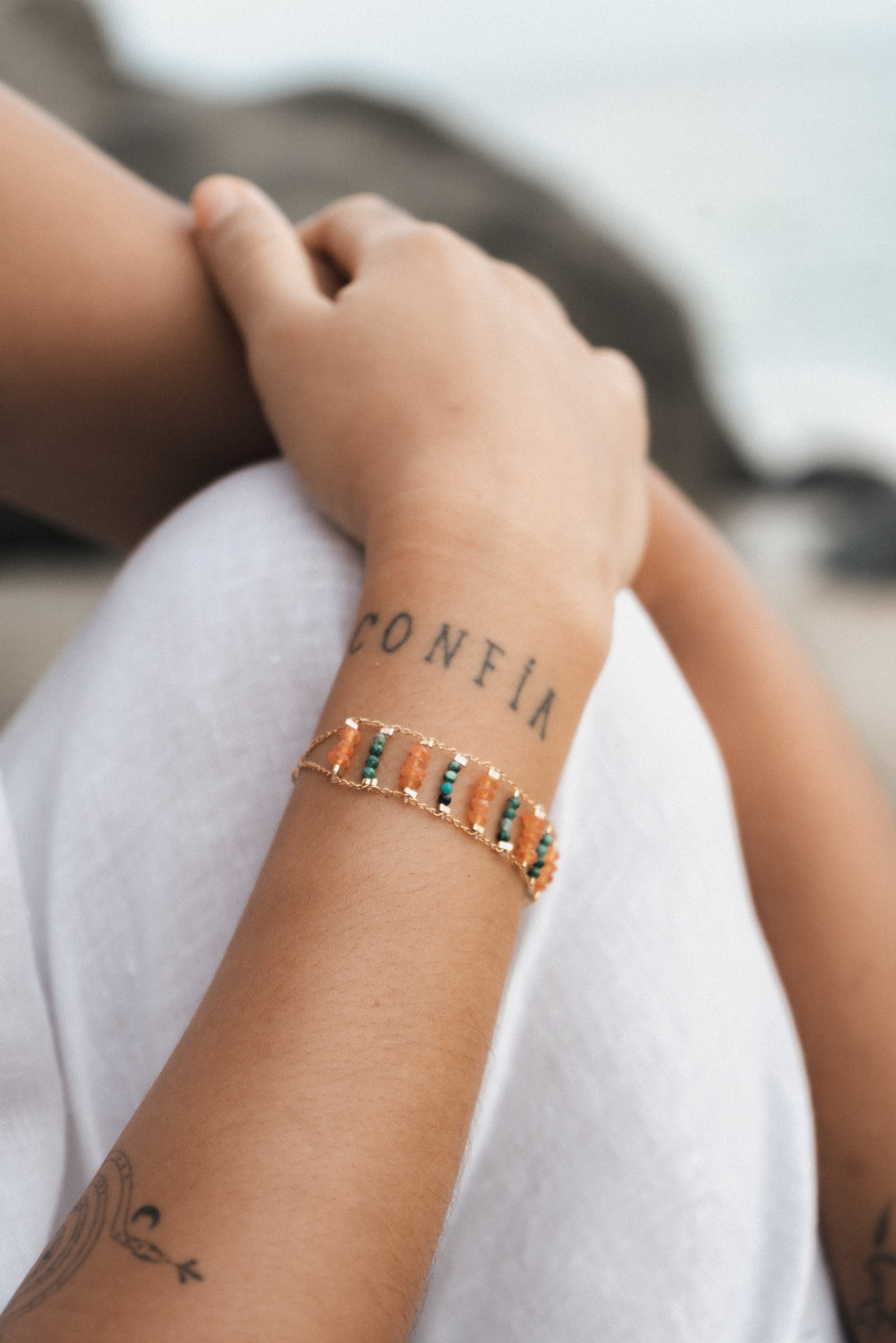 Pulsera puente de manifestación