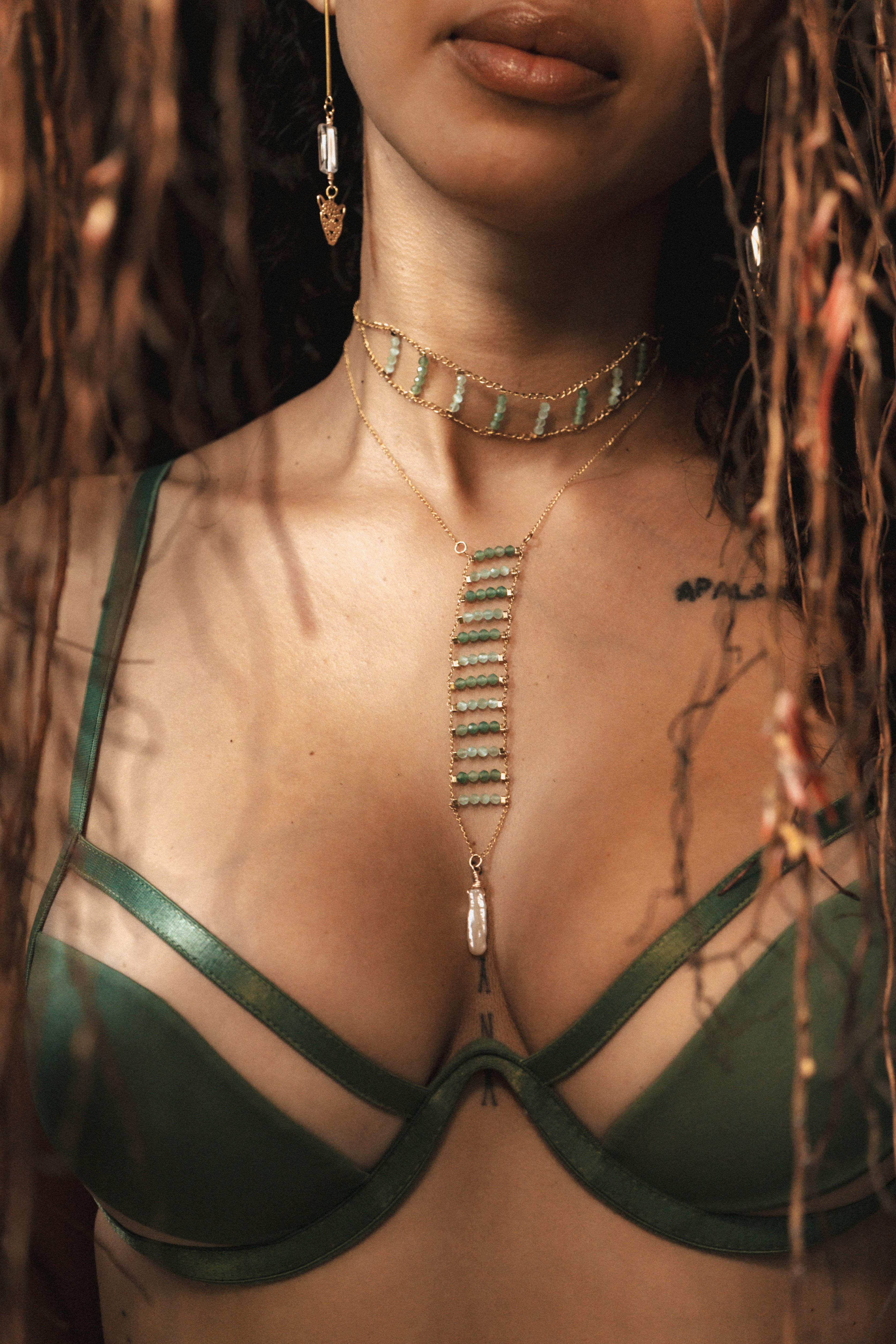 Choker voz de la diosa sanadora