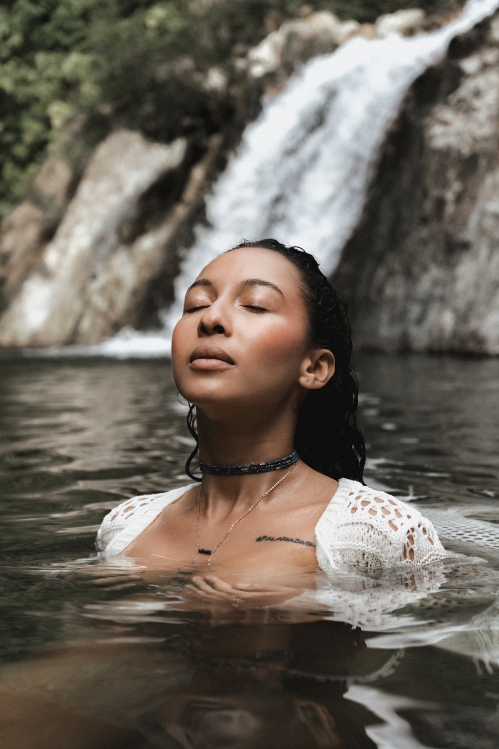 Choker voz en el silencio