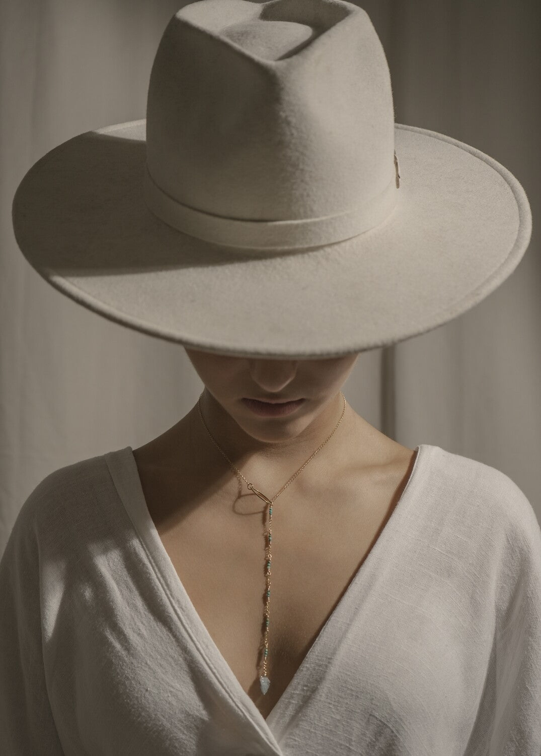 Collar caída de agua